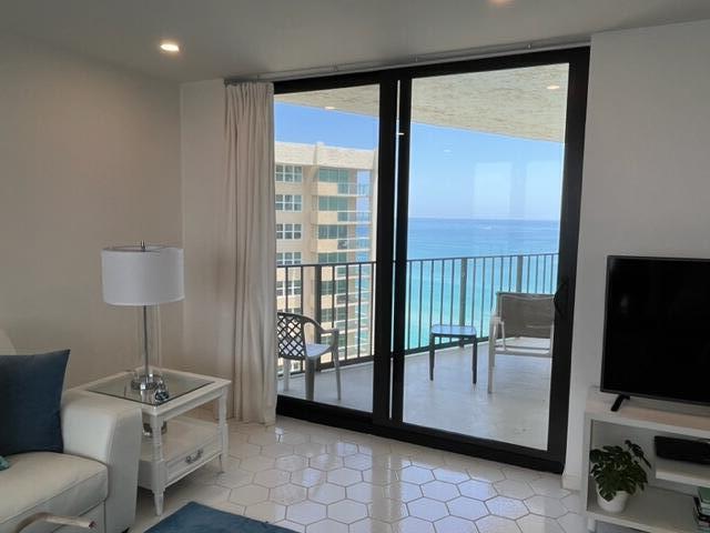 Residential Lease in Singer Island