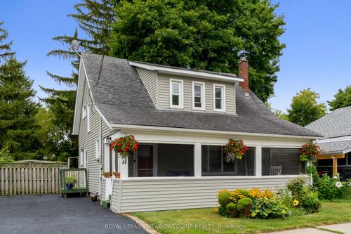 14 Academy Rd, Georgetown, ON, L7G3N8 | Card Image