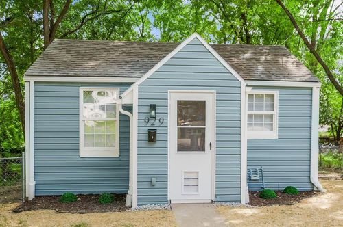 929 S Pope Ave, Independence, MO, 64050-4619 | Card Image