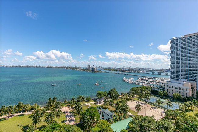 APT-1601 - 1800 N Bayshore Dr, Condo with 3 bedrooms, 3 bathrooms and null parking in Miami FL | Image 52