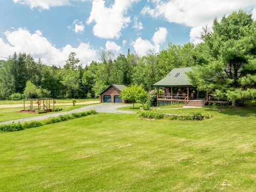 25 Rogers Way, Canaan, NH, 03741-7151 | Card Image