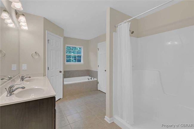 Primary Owner's Ensuite Bathroom | Image 29