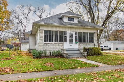 402 E Elmwood Street, House other with 3 bedrooms, 2 bathrooms and 2 parking in Pontiac IL | Image 1