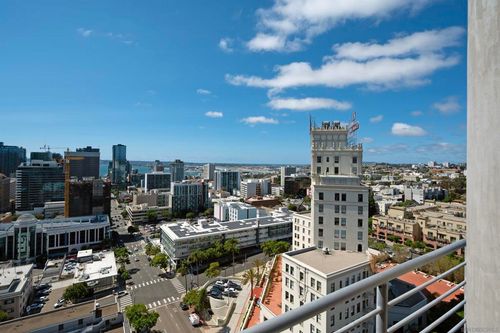 1701-801 Ash St, San Diego, CA, 92101-0817 | Card Image