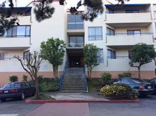 351-1551 Southgate Ave, Daly City, CA, 94015-3448 | Card Image