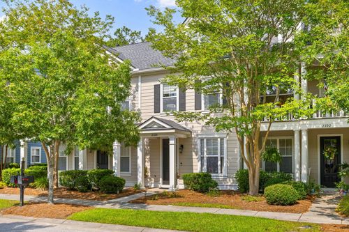 2388 Kings Gate Ln, Mount Pleasant, SC, 29466-8151 | Card Image