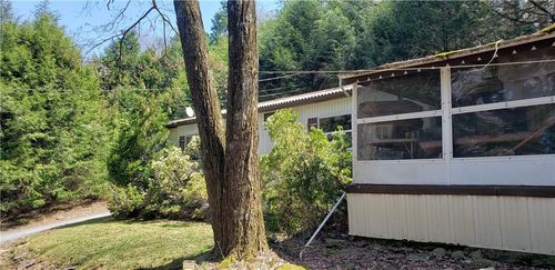 84 Elliott Rd, Glen Wild, NY, 12738-5301 | Card Image