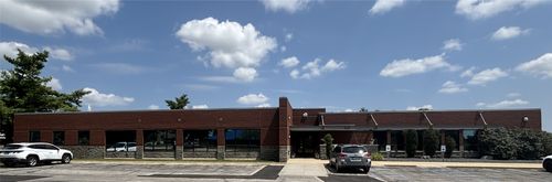 100-4000 River Ridge Dr Ne, Cedar Rapids, IA, 52402-7586 | Card Image