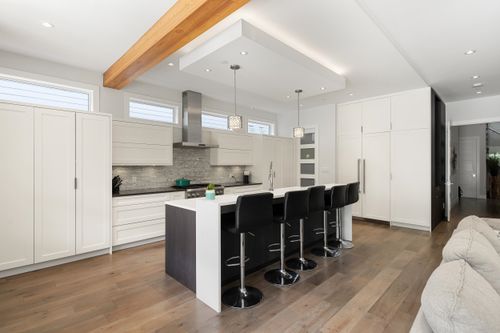 40257 Aristotle Dr, Squamish, BC, V8B0S6 | Card Image