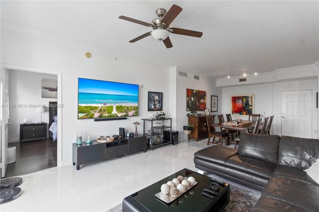 APT-603 - 2401 Ne 65 Th St, Condo with 3 bedrooms, 2 bathrooms and null parking in Fort Lauderdale FL | Image 4