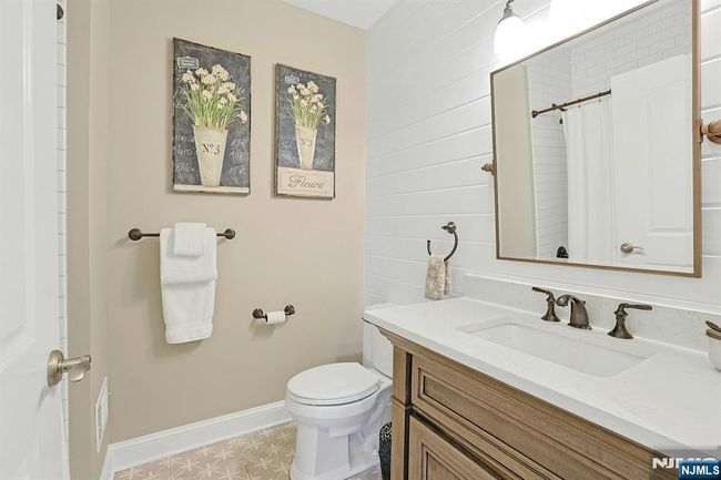 12 Pheasant Run, Condo with 2 bedrooms, 3 bathrooms and null parking in Old Tappan NJ | Image 21