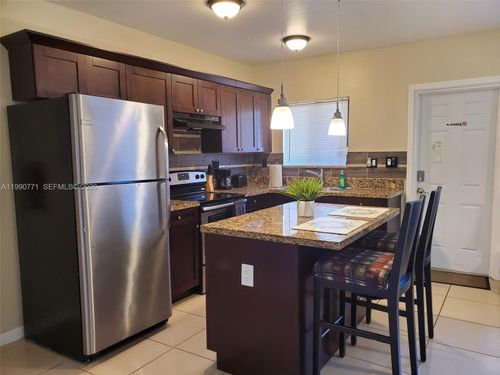 apt-2-2015 Funston St, Hollywood, FL, 33020-6972 | Card Image