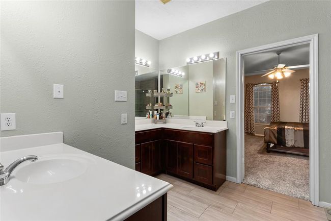 2901 Shore Line Ct, House other with 5 bedrooms, 4 bathrooms and 3 parking in Seabrook TX | Image 18