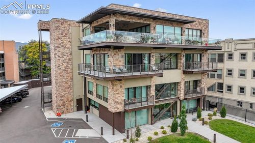 unit-202-20 Boulder Crescent St, Colorado Springs, CO, 80903-3302 | Card Image