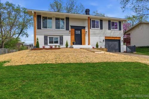 2S067 Beaumont Ln, Lombard, IL, 60148-5306 | Card Image