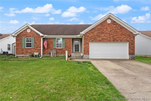 906 Presidential Pl, Jeffersonville, IN, 47130-5555 | Card Image