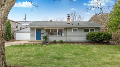 226 N Meadow Lane, MADISON, WI, 53705 | Card Image