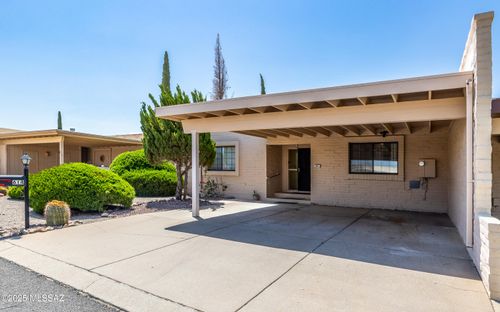 614 E Savannah St, Vail, AZ, 85641-2340 | Card Image