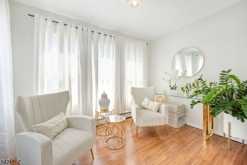 335 N 9th St, Prospect Park, NJ, 07508-2117 | Card Image