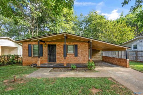 610 Kennan Rd Nw, Huntsville, AL, 35811-1217 | Card Image