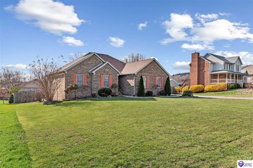 269 Beechwood Avenue, Shepherdsville, KY, 40195 | Card Image