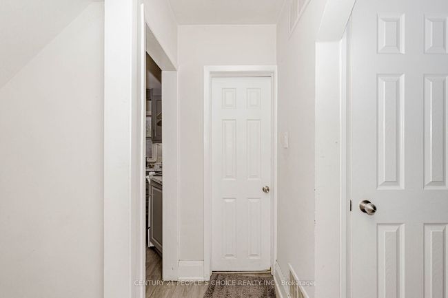 22 Rogers Rd, House other with 4 bedrooms, 2 bathrooms and 4 parking in Brampton ON | Image 22