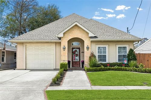 464 Gordon Ave, Harahan, LA, 70123-3920 | Card Image