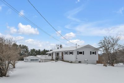 389 L. Brown Drive, House other with 3 bedrooms, 1 bathrooms and null parking in East Montpelier VT | Image 2