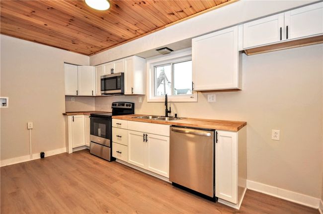 405 Painter St, House other with 3 bedrooms, 1 bathrooms and null parking in Everson PA | Image 12