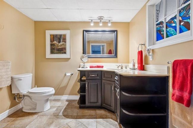 13 Lorimer St, House other with 3 bedrooms, 2 bathrooms and 7 parking in Fonthill ON | Image 26