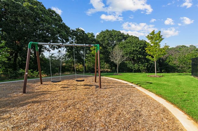 13060 Limestone St, House other with 4 bedrooms, 3 bathrooms and null parking in Providence Village TX | Image 7