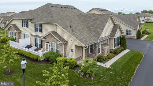 1271 Webb Dr, Perkasie, PA, 18944-4449 | Card Image