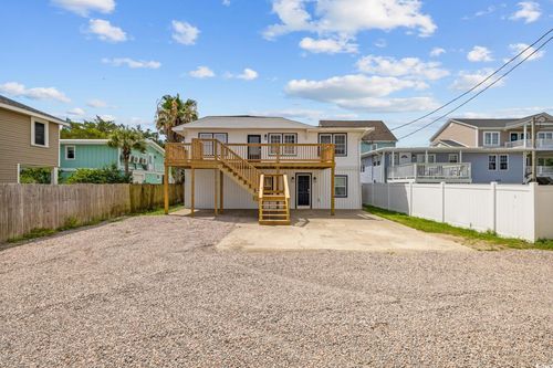 3202 Inland St, North Myrtle Beach, SC, 29582-1802 | Card Image