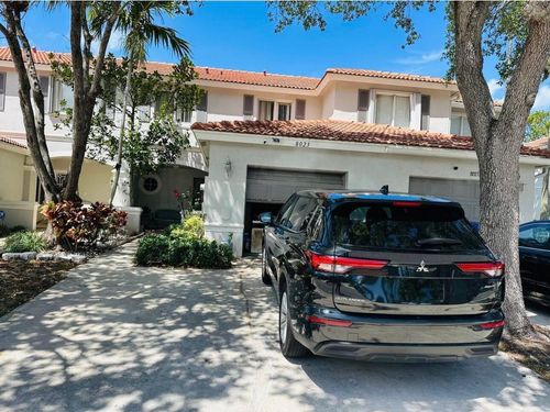 8023 Big Pine Way, Riviera Beach, FL, 33407-1138 | Card Image