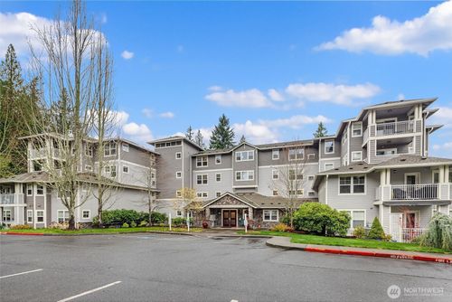 unit-103-4535 Providence Point Pl Se, Issaquah, WA, 98029-6816 | Card Image
