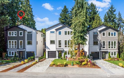 9015 Dibble Ave Nw, Seattle, WA, 98117-3208 | Card Image