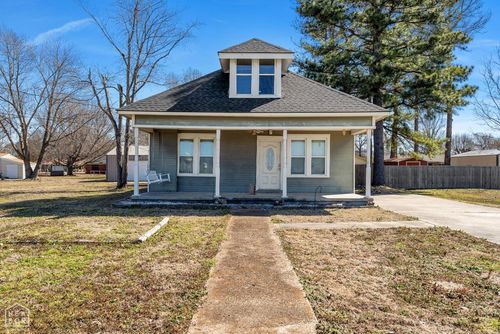 605 Se 2nd St, Hoxie, AR, 72433-2107 | Card Image