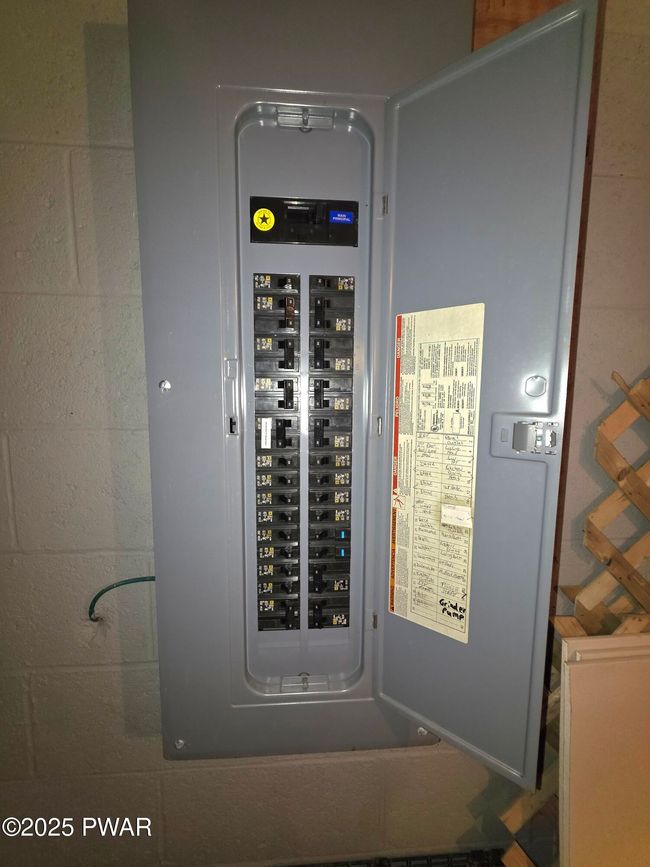200 amp | Image 31