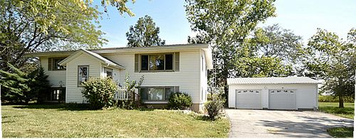 1665 County Road 300e, Bethany, IL, 61914 | Card Image