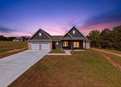 17 Leanne Dr., Picayune, MS, 39466 | Card Image