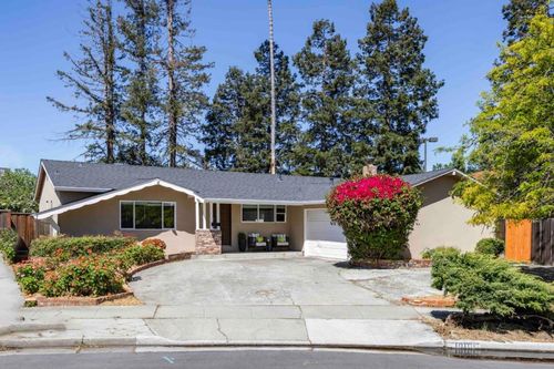 10101 Richwood Dr, Cupertino, CA, 95014-3313 | Card Image