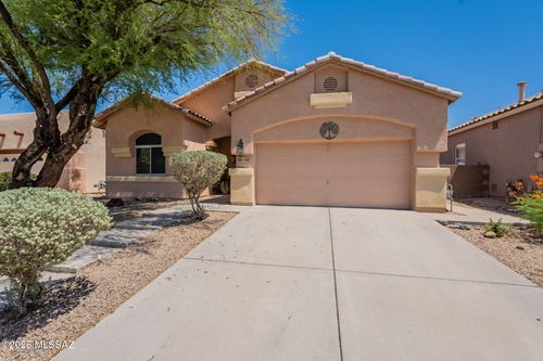 108 N Desert Stream Dr, Tucson, AZ, 85745-2279 | Card Image