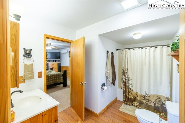 11 Lucky Lakes Rd, House other with 2 bedrooms, 3 bathrooms and null parking in Grassy Creek NC | Image 21