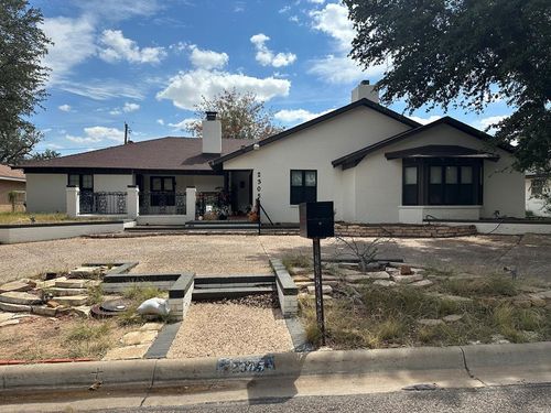 2305 Auburn Pl, Midland, TX, 79705-4904 | Card Image