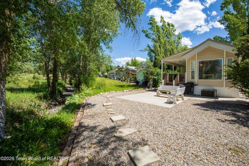 453 Rim Rd, Star Valley Ranch, WY, 83127-9760 | Card Image