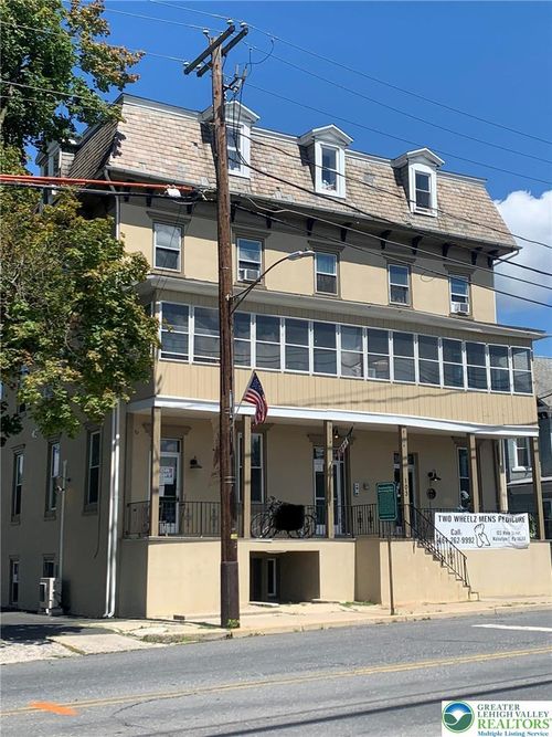 302-103 Main St, WALNUTPORT, PA, 18088-1601 | Card Image