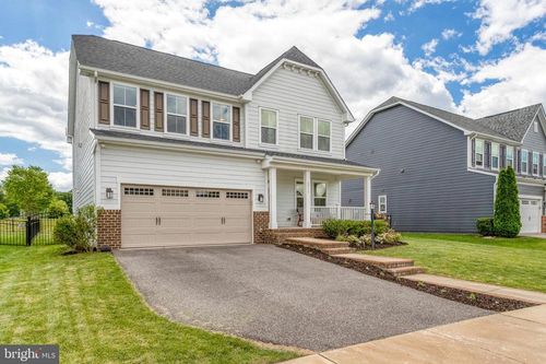 2517 Sweet Clover Ct, DUMFRIES, VA, 22026-3056 | Card Image