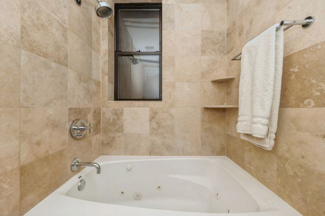 APT-2N - 5014 Blackstone Ave, Condo with 3 bedrooms, 2 bathrooms and 1 parking in CHICAGO IL | Image 11