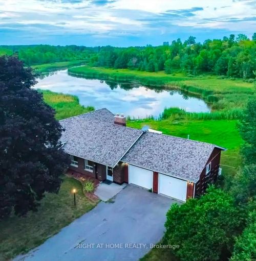 1 Oak St, Campbellford, ON, K0L1L0 | Card Image