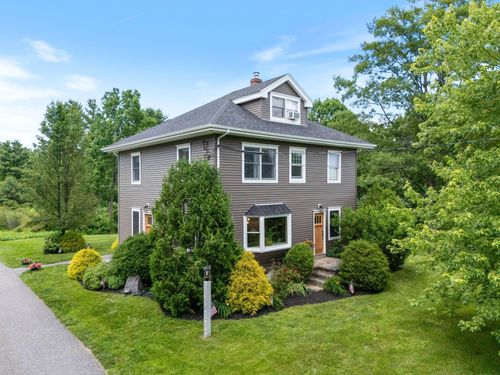 23 Queen St, Gorham, ME, 04038-2628 | Card Image
